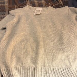 Evereve Light Gray Crew Neck Sweater